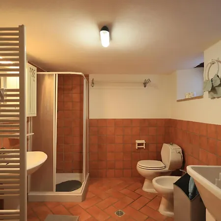 Splendida Casa In Sasso In Borgo *