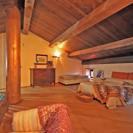 Holiday home Splendida Casa In Sasso In Borgo *