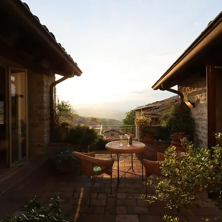 Splendida Casa In Sasso In Borgo