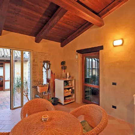 Holiday home Splendida Casa In Sasso In Borgo