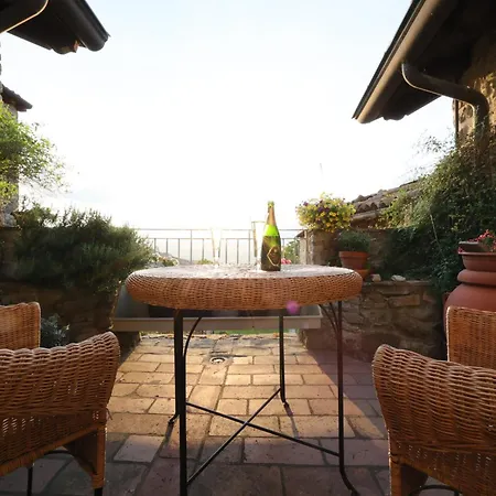 Holiday home Splendida Casa In Sasso In Borgo