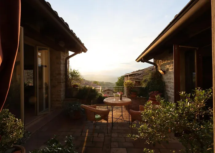 Splendida Casa In Sasso In Borgo