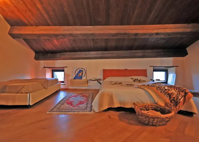 Splendida Casa In Sasso In Borgo