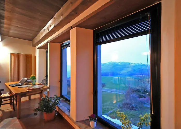Splendida Casa In Sasso In Borgo Semesterbostad Canossa